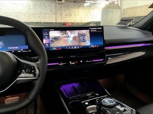 Dark Graphite Metallic 2026 BMW 530 i