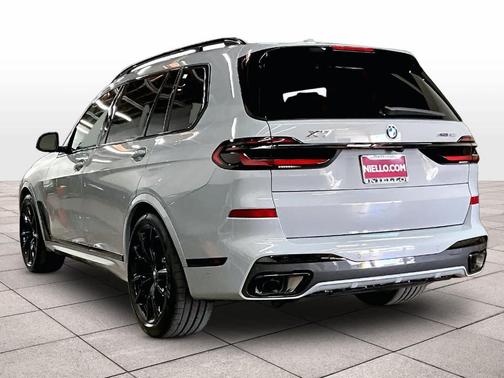 2026 BMW X7 xDrive40i
