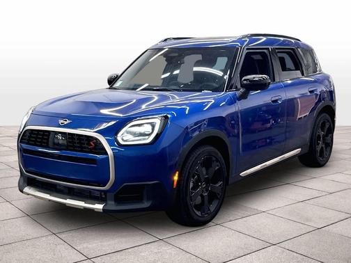 Blazing Blue Metallic 2026 MINI Countryman S