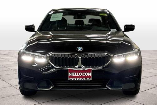 2021 BMW 330 i