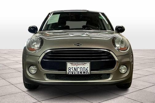 2017 MINI Hardtop Cooper