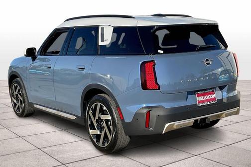 2025 MINI Countryman Base