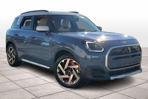 2025 MINI Countryman Base