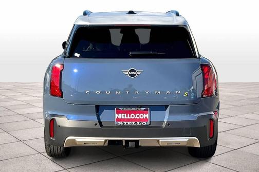 2025 MINI Countryman Base