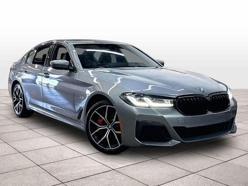 Skyscraper Gray Metallic 2023 BMW 530e 530e