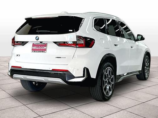 Alpine White 2026 BMW X1 xDrive28i