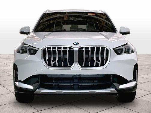 Alpine White 2026 BMW X1 xDrive28i