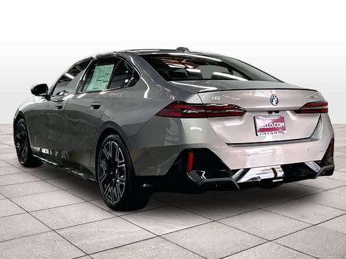 2026 BMW i5 eDrive40