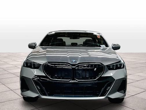 2026 BMW i5 eDrive40