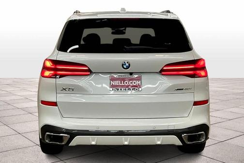 2026 BMW X5 xDrive40i