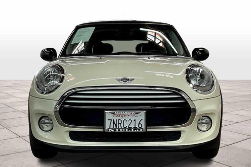 2015 MINI Hardtop Cooper