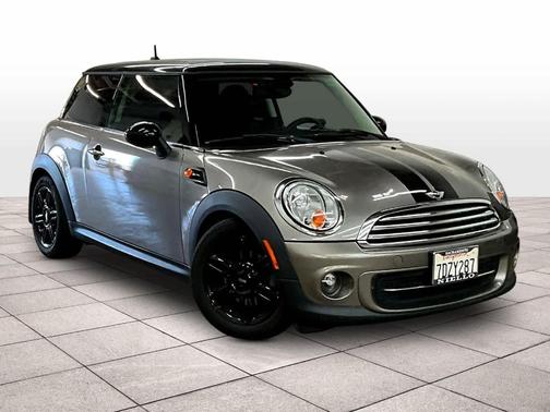 2013 MINI Hardtop Cooper