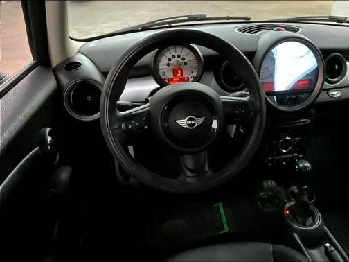 2013 MINI Hardtop Cooper