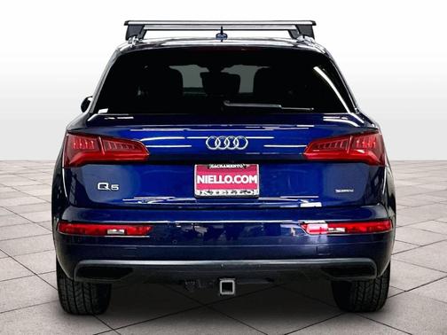 2020 Audi Q5 40 Premium Plus