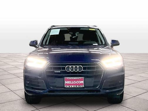 2020 Audi Q5 40 Premium Plus