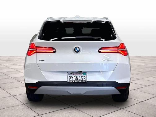 Mineral White Metallic 2026 BMW X3 30 xDrive