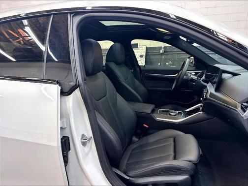 Mineral White Metallic 2024 BMW i4 Gran Coupe eDrive35