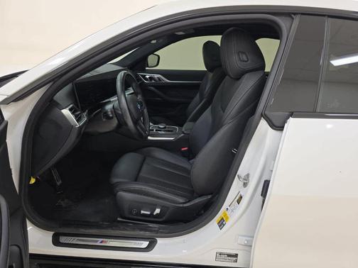Mineral White Metallic 2024 BMW i4 Gran Coupe eDrive35