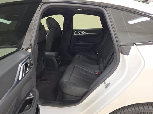 Mineral White Metallic 2024 BMW i4 Gran Coupe eDrive35