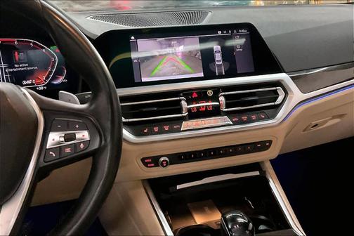 2021 BMW 330 i