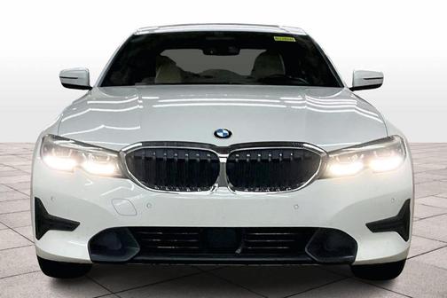 2021 BMW 330 i