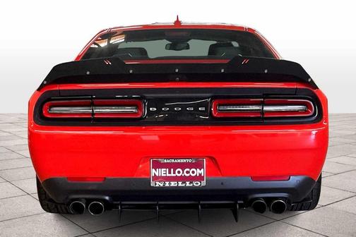 2016 Dodge Challenger SRT Hellcat