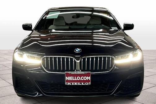 2023 BMW 540 i