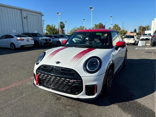 2025 MINI Hardtop WORKS