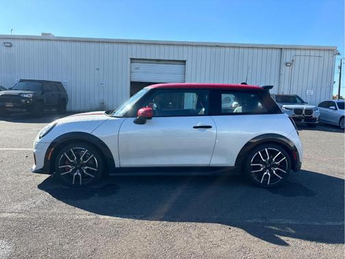 2025 MINI Hardtop WORKS