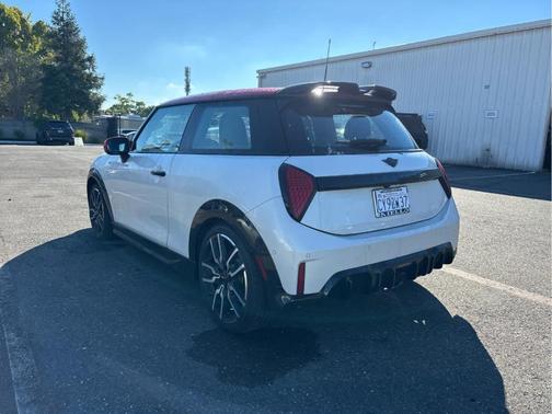 2025 MINI Hardtop WORKS