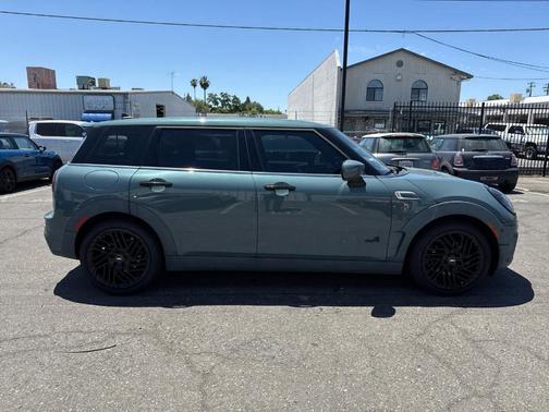 2023 MINI Clubman Cooper S