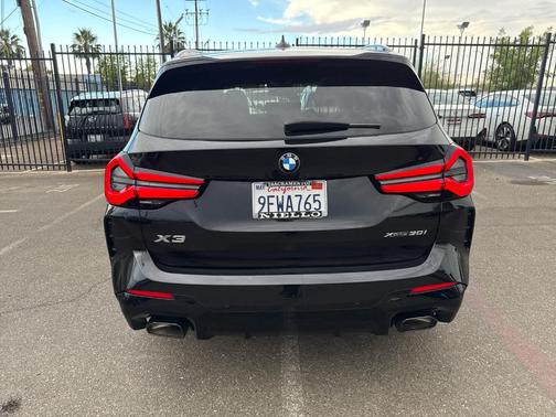 2023 BMW X3 xDrive30i