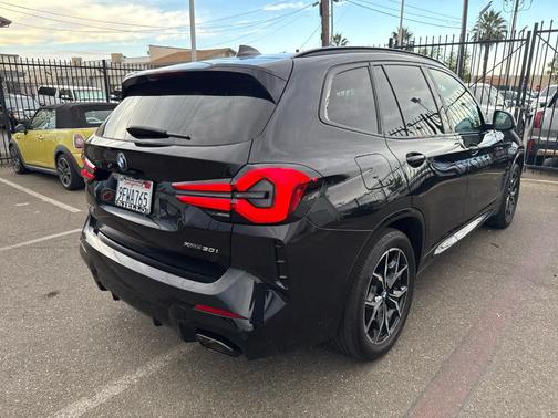 2023 BMW X3 xDrive30i