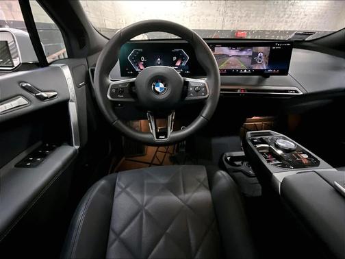 2026 BMW iX xDrive45