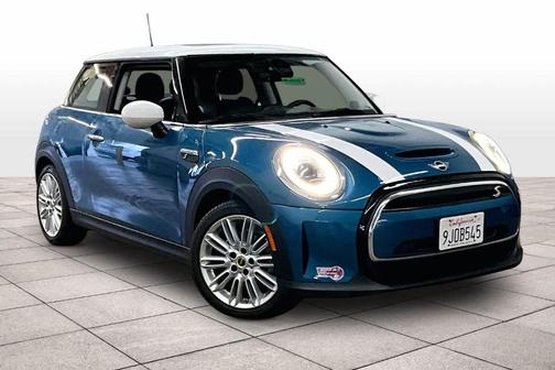 2024 MINI SE Hardtop Cooper