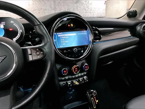 2024 MINI SE Hardtop Cooper