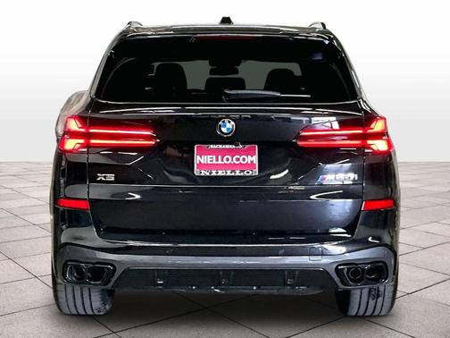 2026 BMW X5 M60i