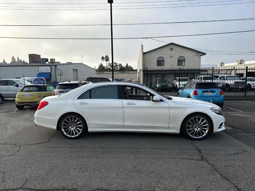 2015 Mercedes-Benz S-Class S 550