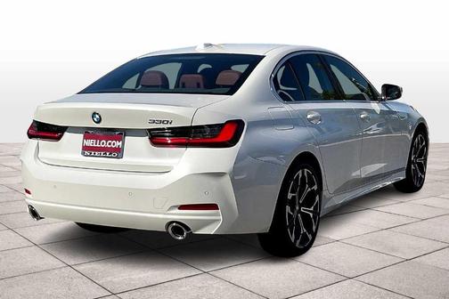 2025 BMW 330 i