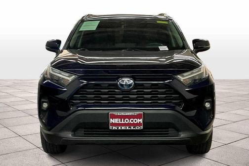2022 Toyota RAV4 Hybrid XLE Premium