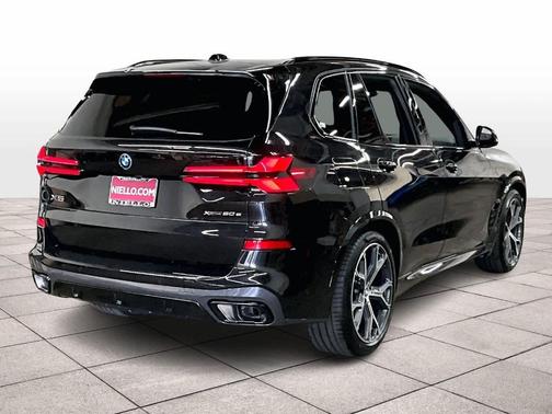 Black Sapphire Metallic 2026 BMW X5 PHEV xDrive50e