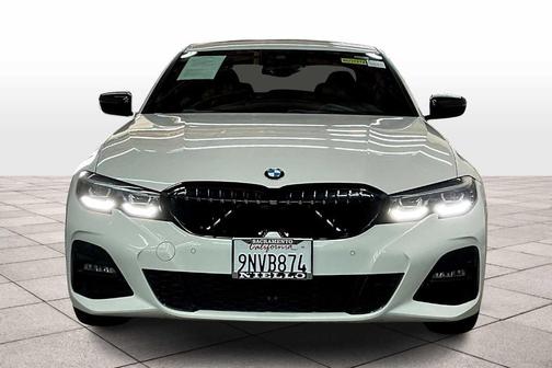 2022 BMW 330 i xDrive
