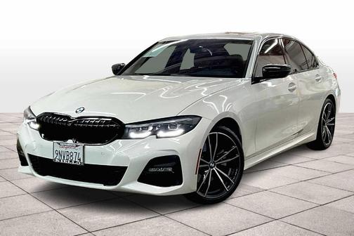 2022 BMW 330 i xDrive