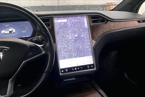 2017 Tesla Model X 90D