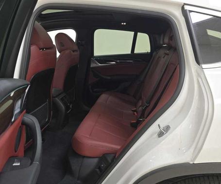 2024 BMW X4 xDrive30i