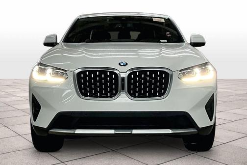 2024 BMW X4 xDrive30i