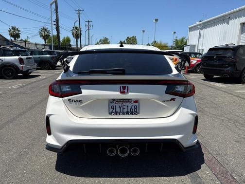 2024 Honda Civic Type R Base