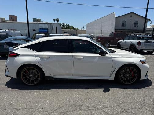 2024 Honda Civic Type R Base