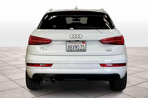 2018 Audi Q3 2.0T Premium Plus