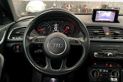 2018 Audi Q3 2.0T Premium Plus